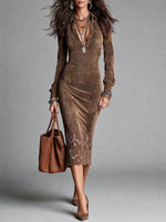 Abito Midi Bodycon in Velluto Marrone Vintage con Collo e Ricamo in Pizzo Floreale a Manica Lunga con Mezzo Bottone
